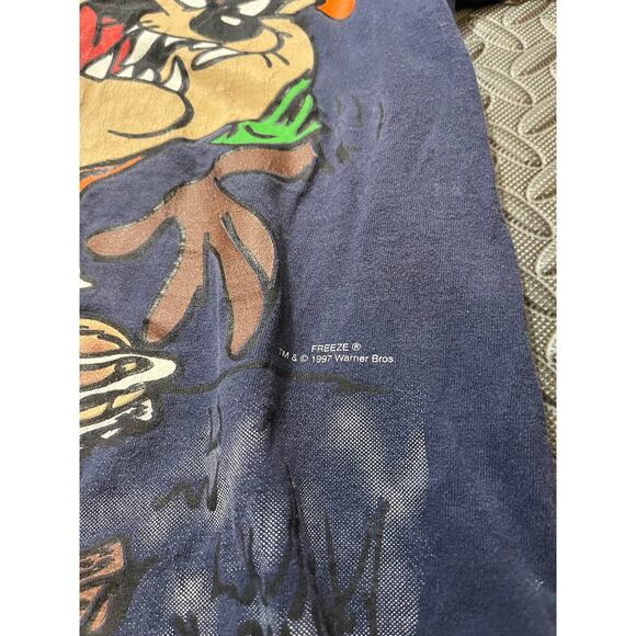Vtg 90s Looney Tunes TAZ Tasmanian Devil Camping Hunting Hot Tempered T-shirt L - Picture 2 of 13